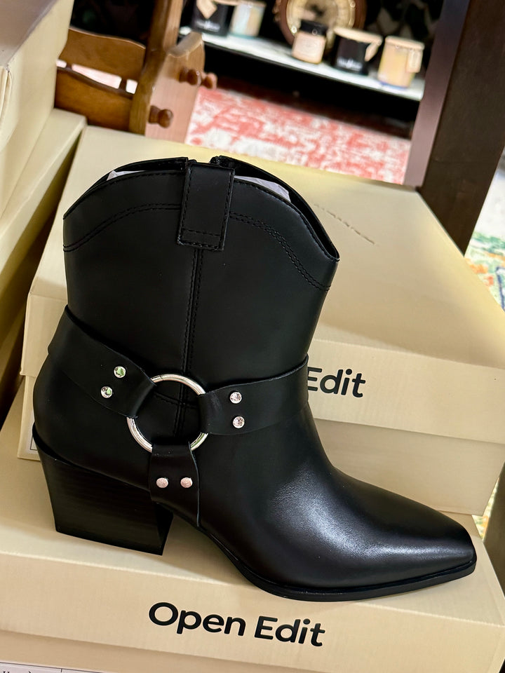 Enzo Western Flair Boots by Open Edit