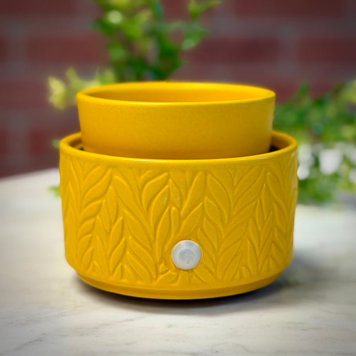 3-in-1 Electric Wax Melter, Candle Warmer, & Essential Oil Diffuser (5 Styles)