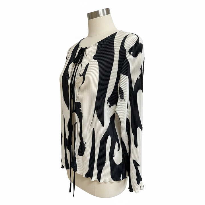 Black & Ivory Abstract Print Top