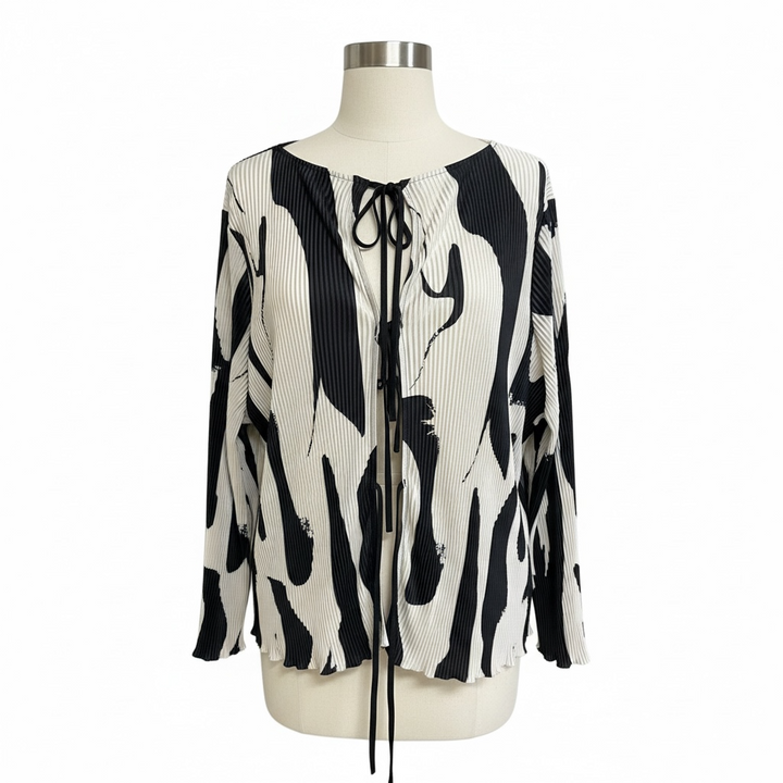 Black & Ivory Abstract Print Top